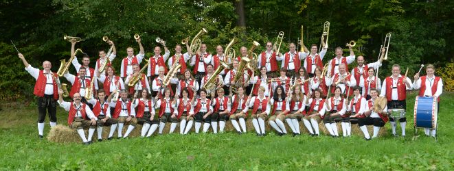 bvbw-calw-musikverein-trachtenkapelle-altburg-gruppenbild